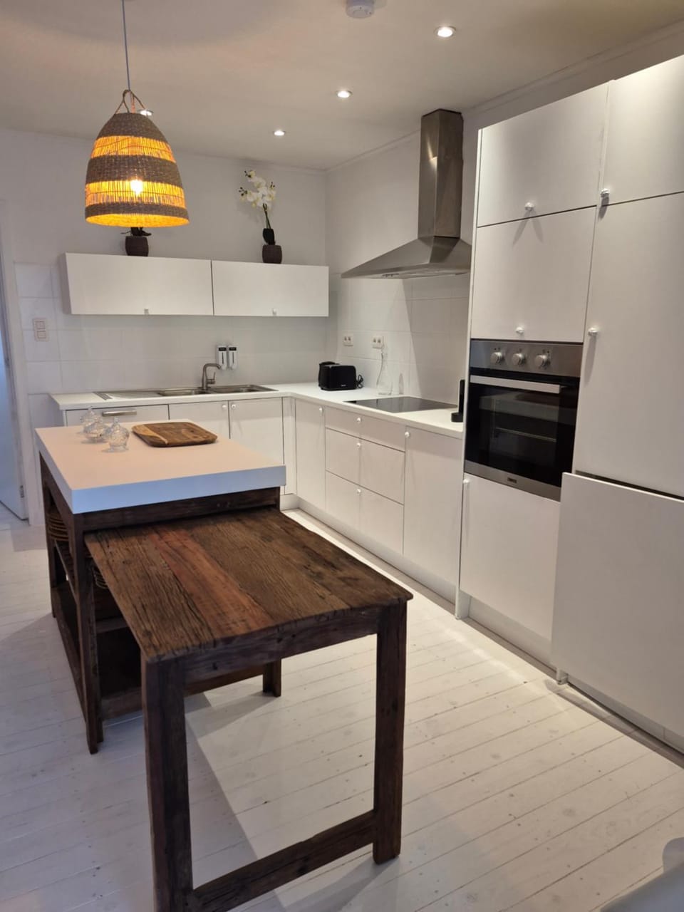 La tete dans les nuages - Chez Céleste Apartment in Charleroi