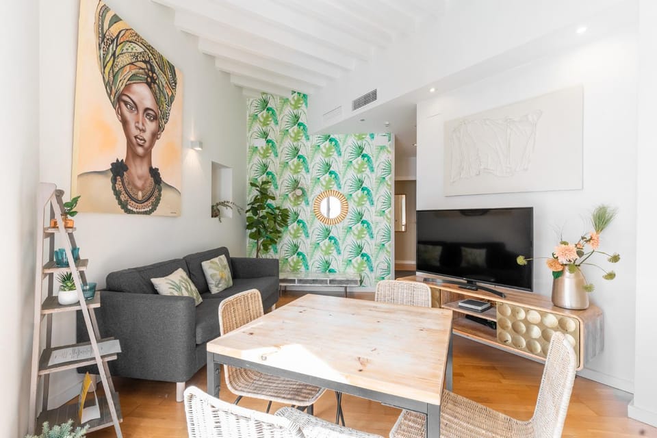 Communal lounge/ TV room, Living room