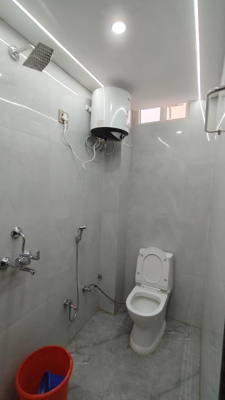 Shower, Toilet, Bathroom, bidet