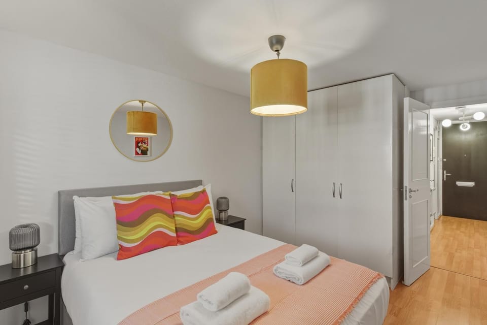 Bed, Photo of the whole room, Bedroom, towels, wardrobe