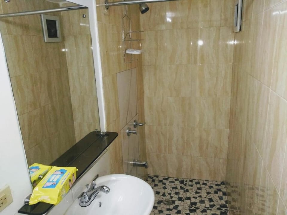 Cozy 5 of 5 Apartment in the Heart of Ocho Rios Apartment in St. Ann Parish
