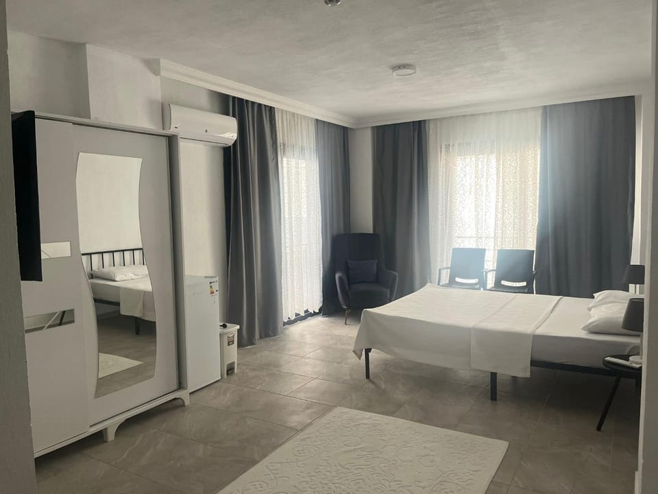 Maia Suites Apartment hotel in Cesme