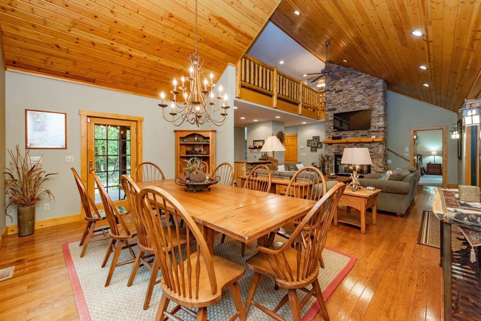 B Creekside House in Deep Creek Lake