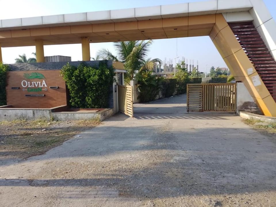 Luxurious Farm House - Nature, Peace, Privacy Villa in Gujarat