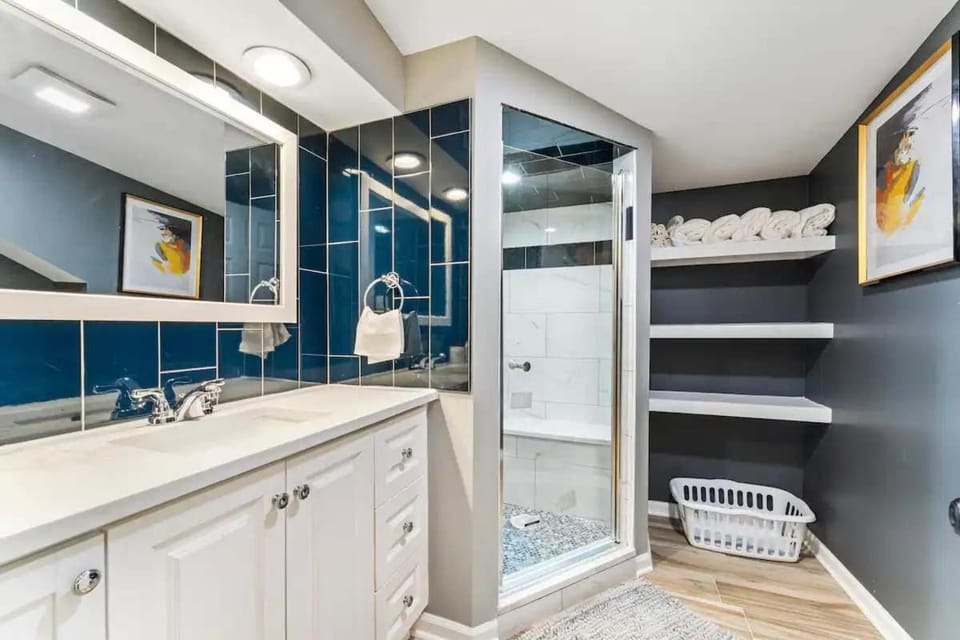 Shower, Bathroom