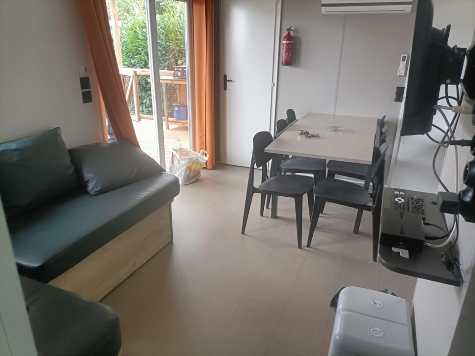 Houlgate- 216 - Mobilhome premium 6 personnes Camping 5 étoiles - Séjour Normandie - Paris Eure Gestion Campground/ 
RV Resort in Houlgate