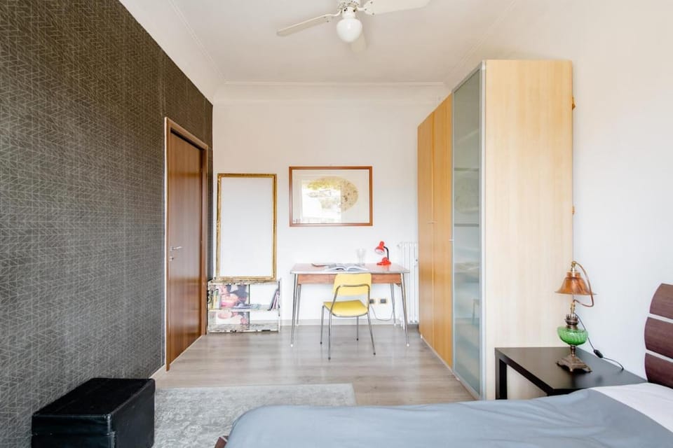 Apartment in NOLO - 5th top floor with terrace Apartment in Milan