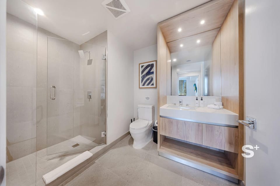 Luxury 1BR at Crosby Miami - Rooftop Pool & Gym House in Miami