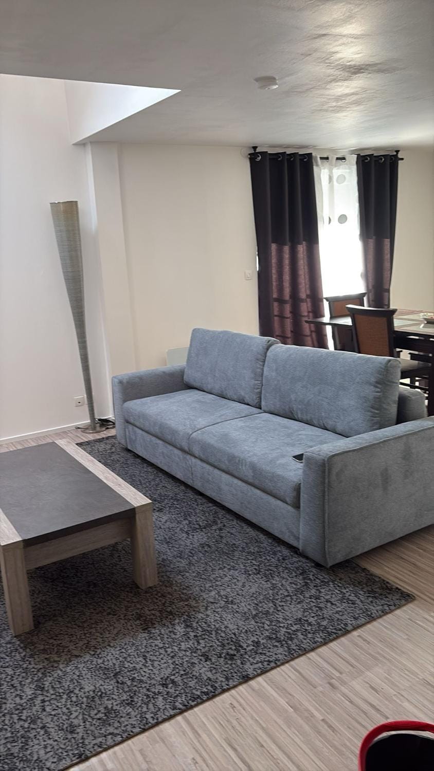 Duplex proche Luxembourg Apartment in Thionville