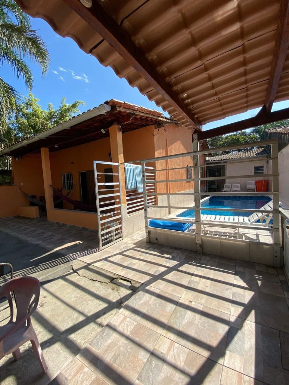 Casa com piscina, a 500m da praia House in Itanhaém
