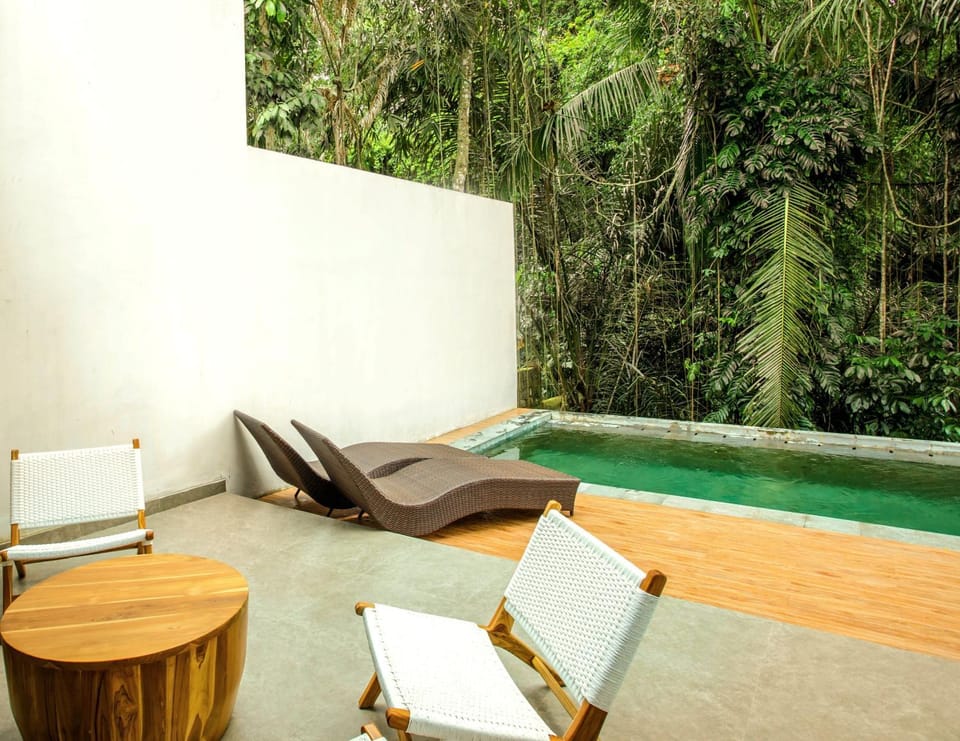 Seating area, Pool view, Swimming pool