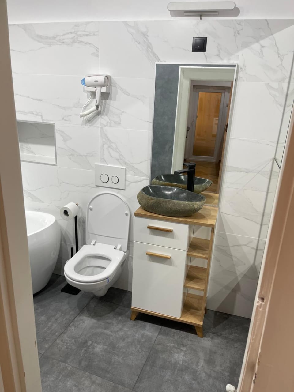 Toilet, Bathroom