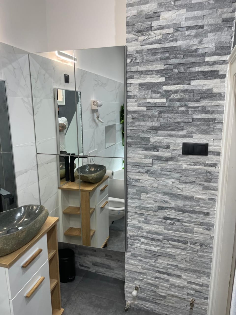 Toilet, Bathroom