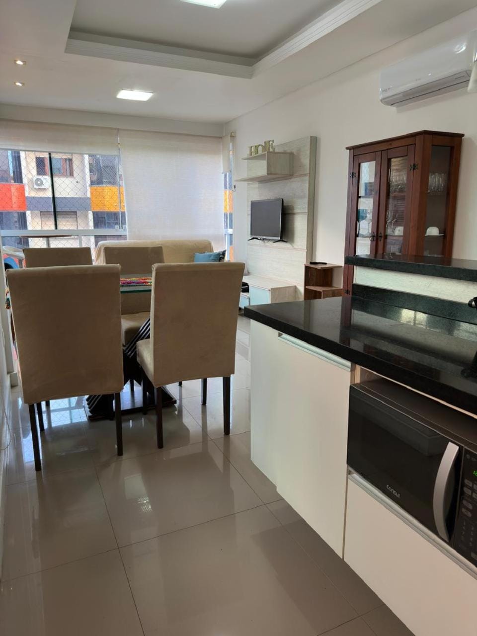 Kitchen or kitchenette, Living room