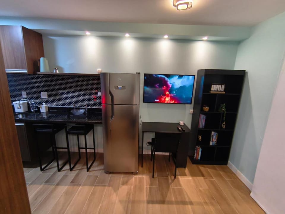 Apartamento à 3 quadras do metrô linha Amarela Apartment in Sao Paulo City