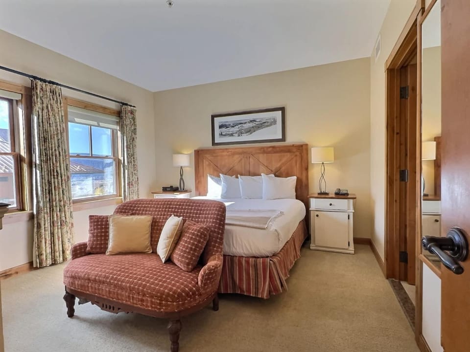 Luxury 1 Bedroom Resort Condo House in Colorado