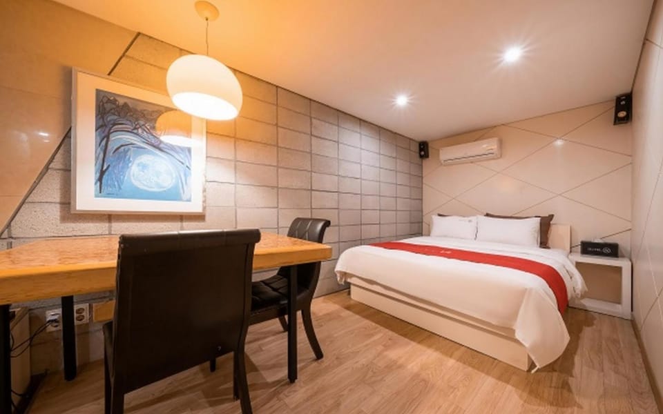 R Hotel Hotel in Gyeonggi-do