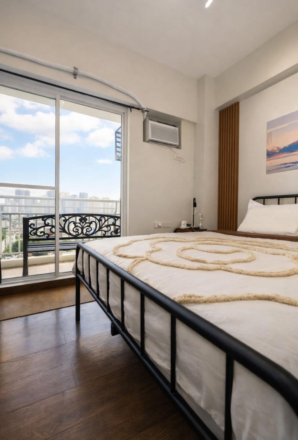 New! Cozy Condo 2BR near Makati and Airport Apartment in Pasay