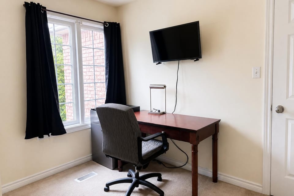 TV and multimedia, Seating area, Evening entertainment