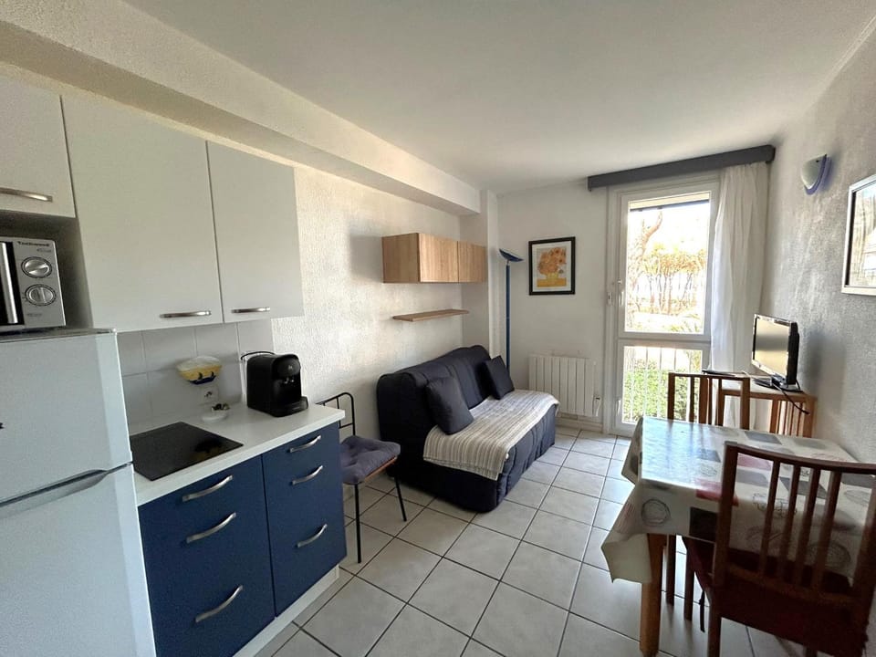 Appartement T2 en bord de plage à Argelès-sur-Mer - FR-1-837-73 Apartment in Argeles-sur-Mer