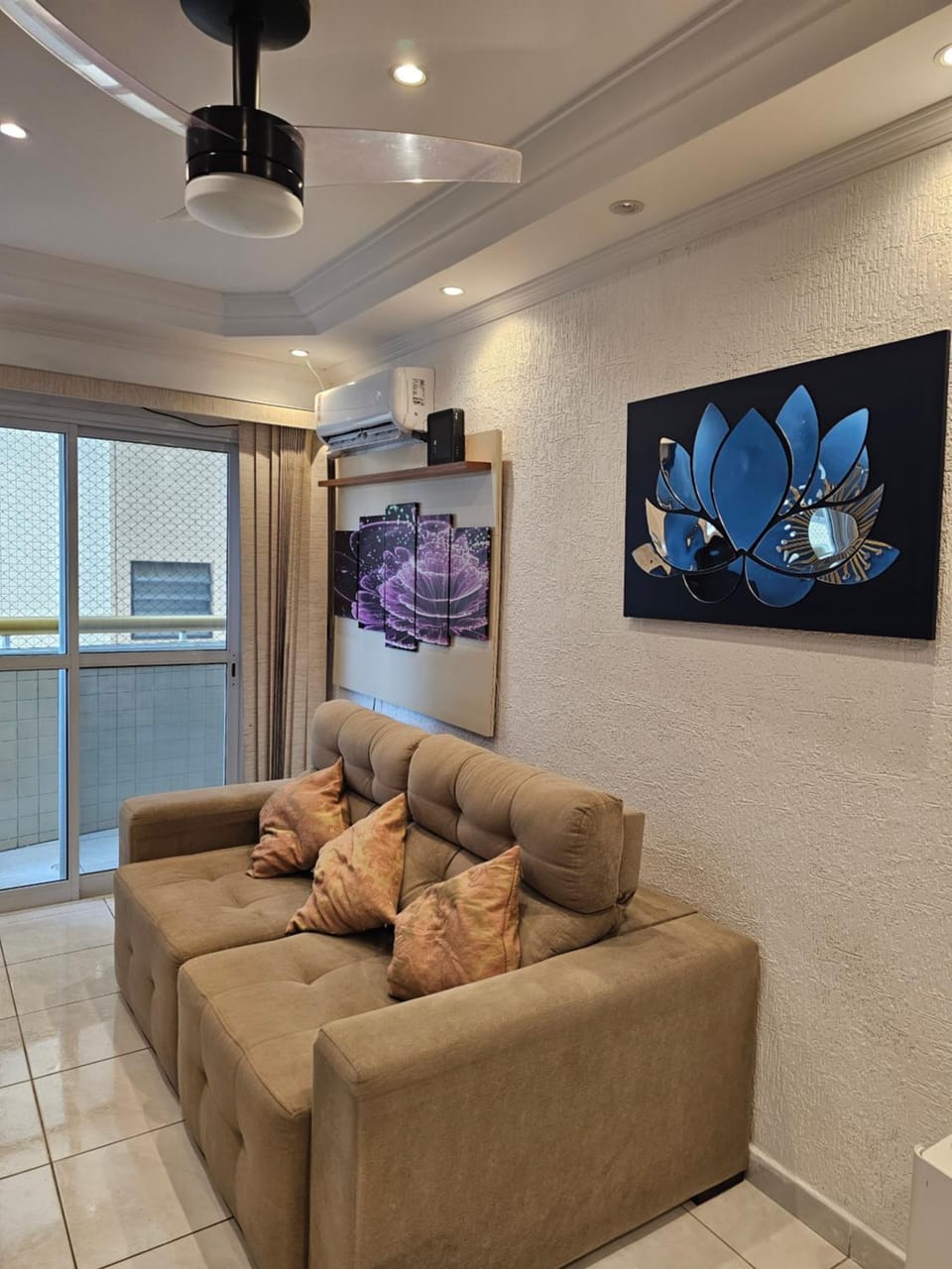 Apê na Guilhermina com Ar Condicionado, Elevador, Wi-Fi - 1 Quadra da praia Apartment in State of São Paulo