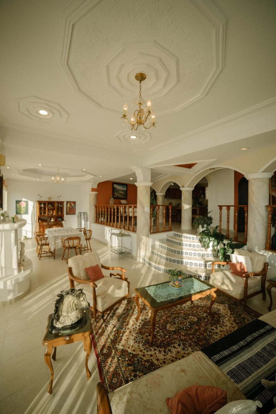 Living room, Seating area