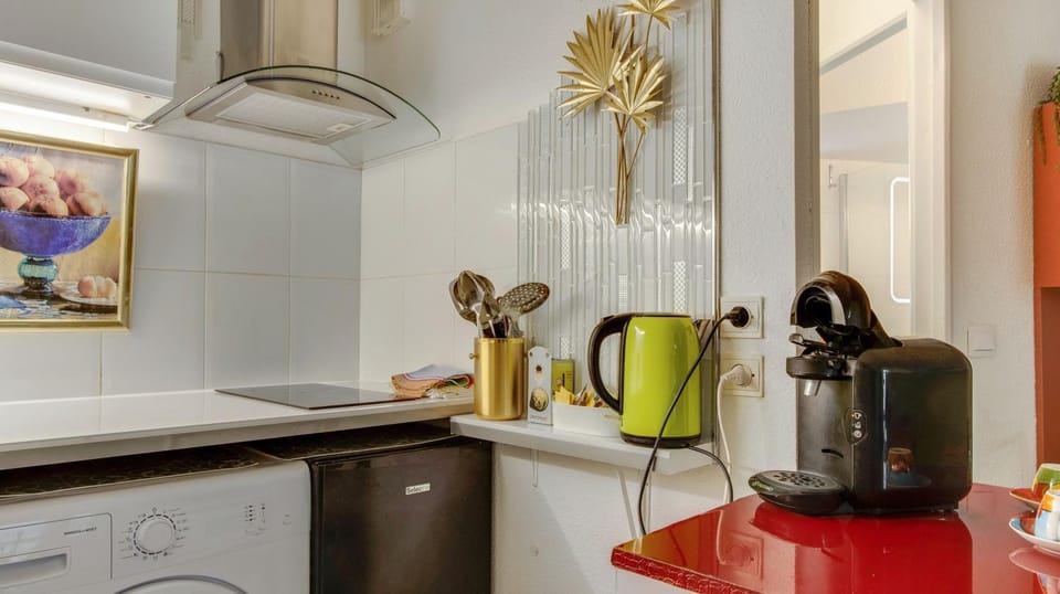Coffee/tea facilities, Kitchen or kitchenette