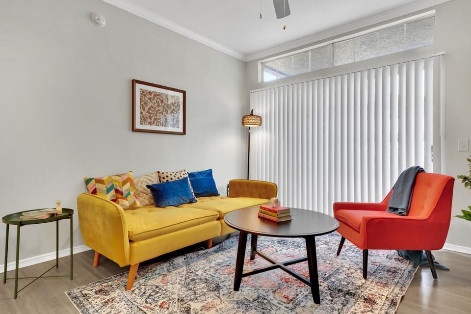 1BD Casa Kaleido - Pool, Gym, Free Parking Apartment in Plano