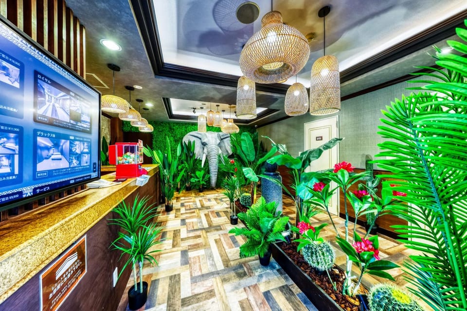 Communal lounge/ TV room