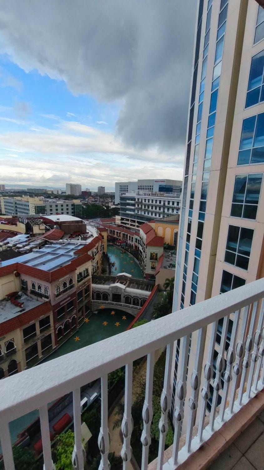Venice Condotel Apartment hotel in Makati