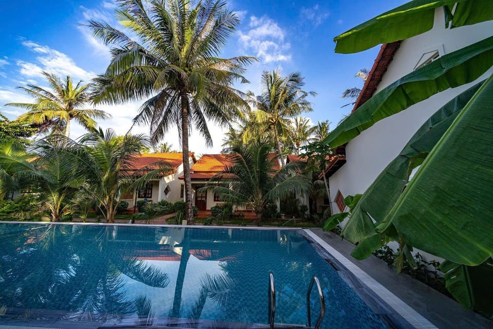 Day, Garden, Garden view, Pool view, Swimming pool, sunbed