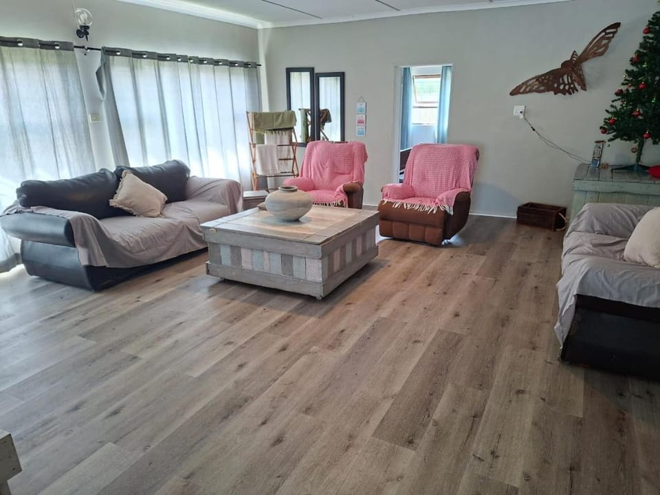 Omidraai Opihoek House in Eastern Cape