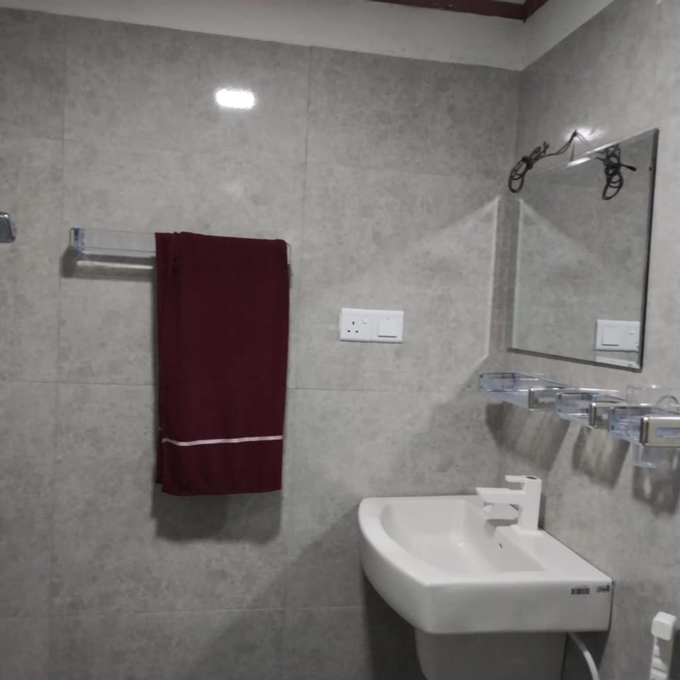 Peaceful City Escape with 2 Brand new Bedrooms for Rent Apartment in Sri Lanka