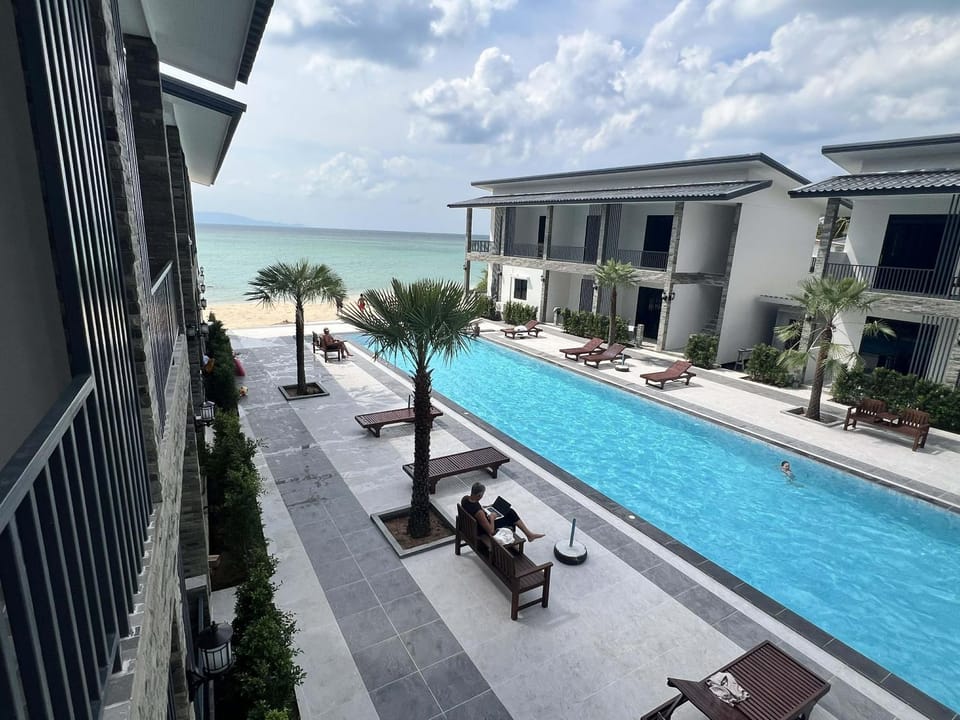 Double Rock Beach Hotel Hotel in Ban Tai