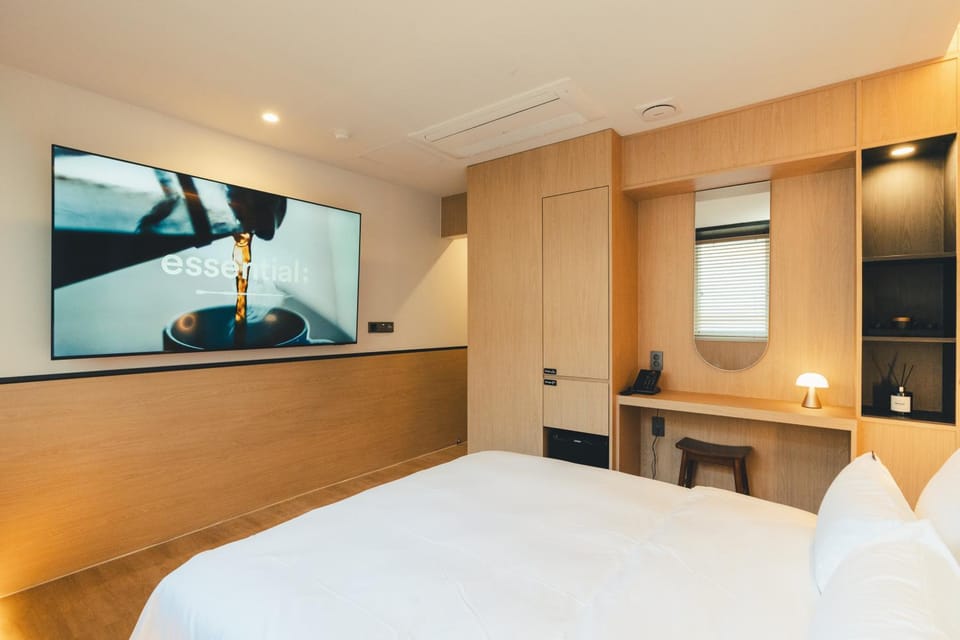 Brown Dot Hotel Gunsan Geundaehwa Street Hotel in South Korea