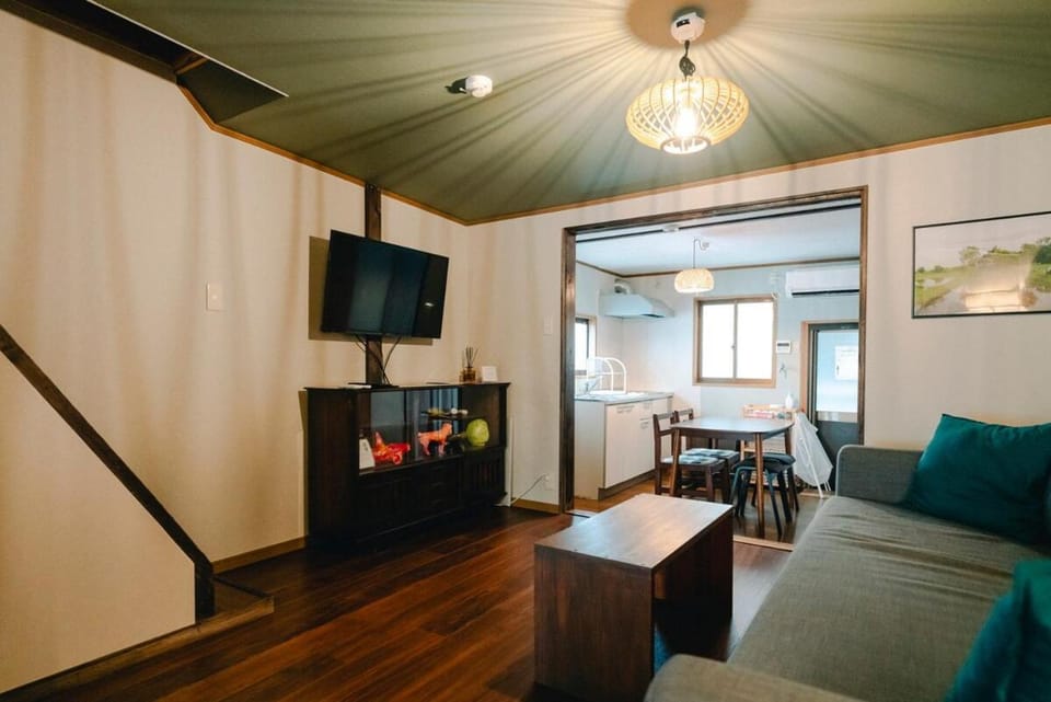 Communal lounge/ TV room, Living room