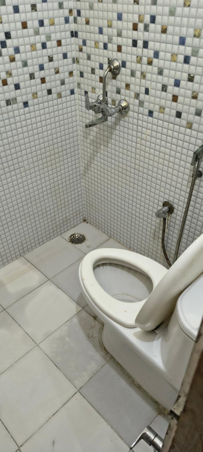 Pb Legacy hotel Apartment in Noida