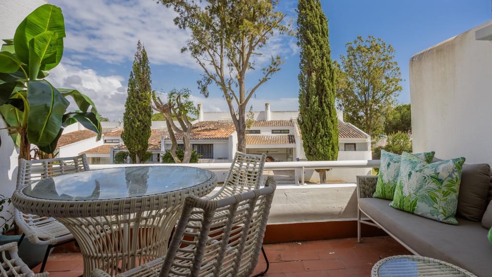 View (from property/room), Balcony/Terrace