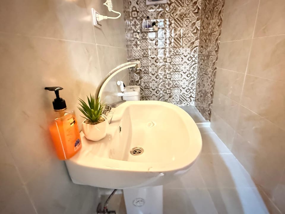 Shower, Bathroom, Bath