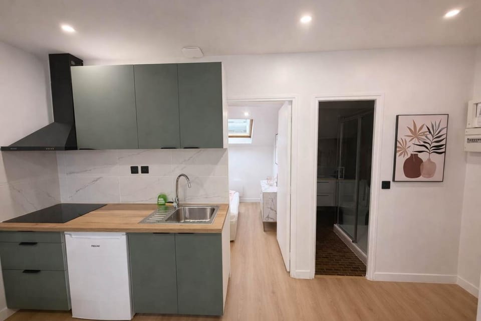 Aubervilliers Proche Metro 4 Personnes Confort Apartment in Aubervilliers