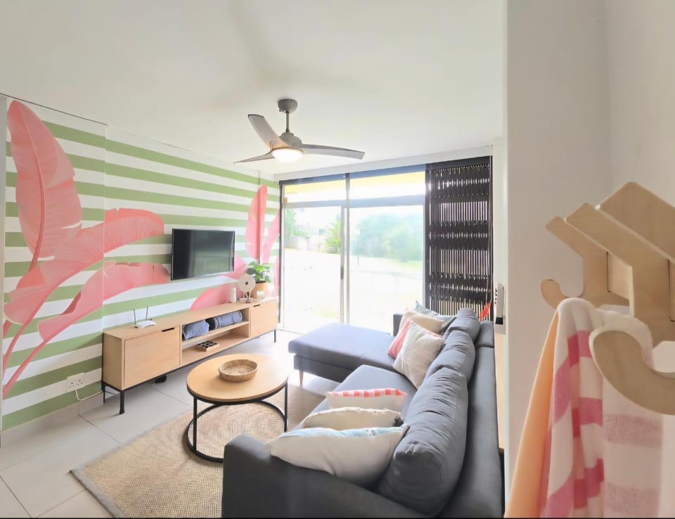 Groundfloor, central to all your beachside bliss! Apartment in Dolphin Coast