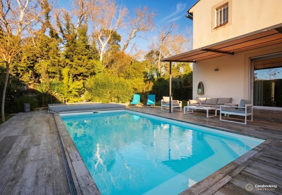 Patio, Pool view, Swimming pool