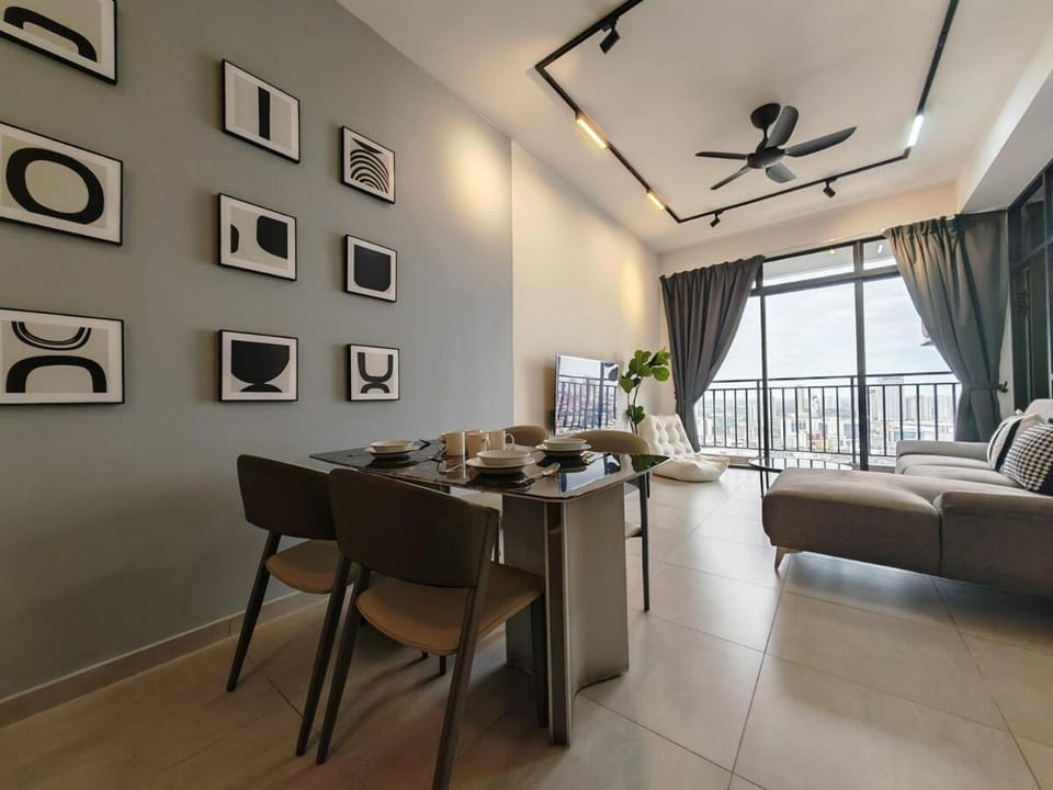 Seating area, Dining area