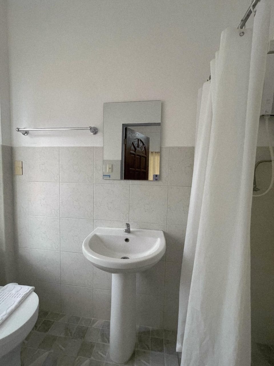 Baki Divers Bed and Breakfast in Central Visayas