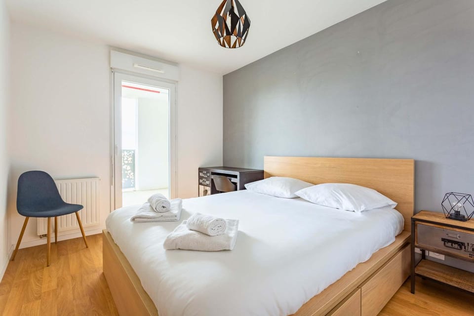 Mermoz - 2 Bedrooms - Parking - Near Metro Apartment in Rennes