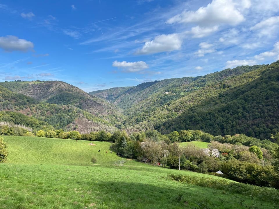 L'Etable, 4- 6p huisje met houtkachel en gezamenlijk zwembad House in Auvergne-Rhône-Alpes