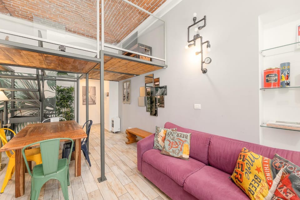 Loft Calandra in Turin Center Apartment in Turin