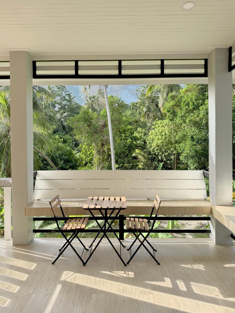 Patio, Day, Garden, View (from property/room), Balcony/Terrace, Dining area, Garden view