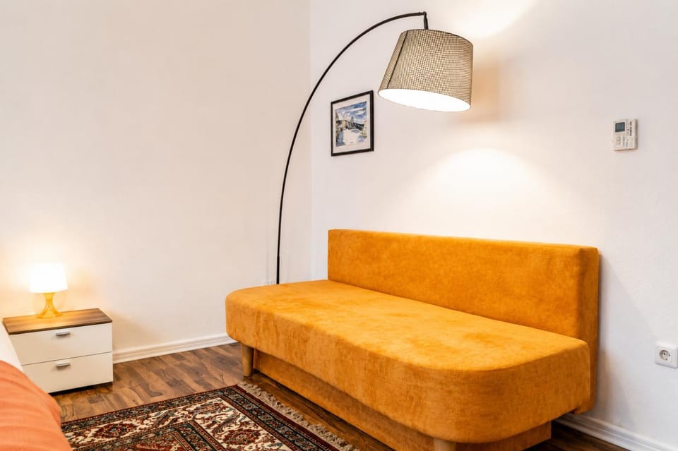 Property building, Seating area