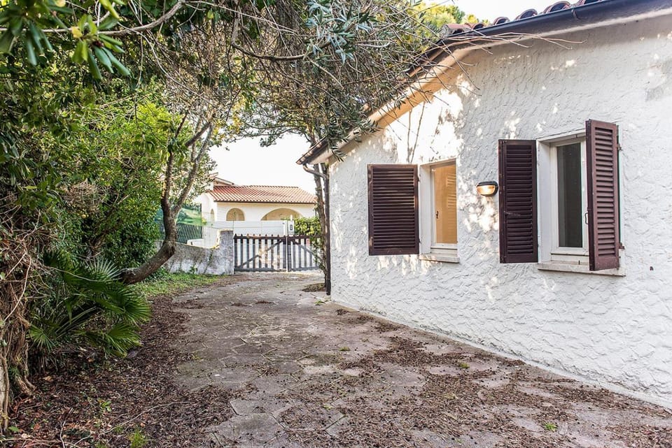 Quadrilocale con giardino a Numana - N111 Apartment in Marche
